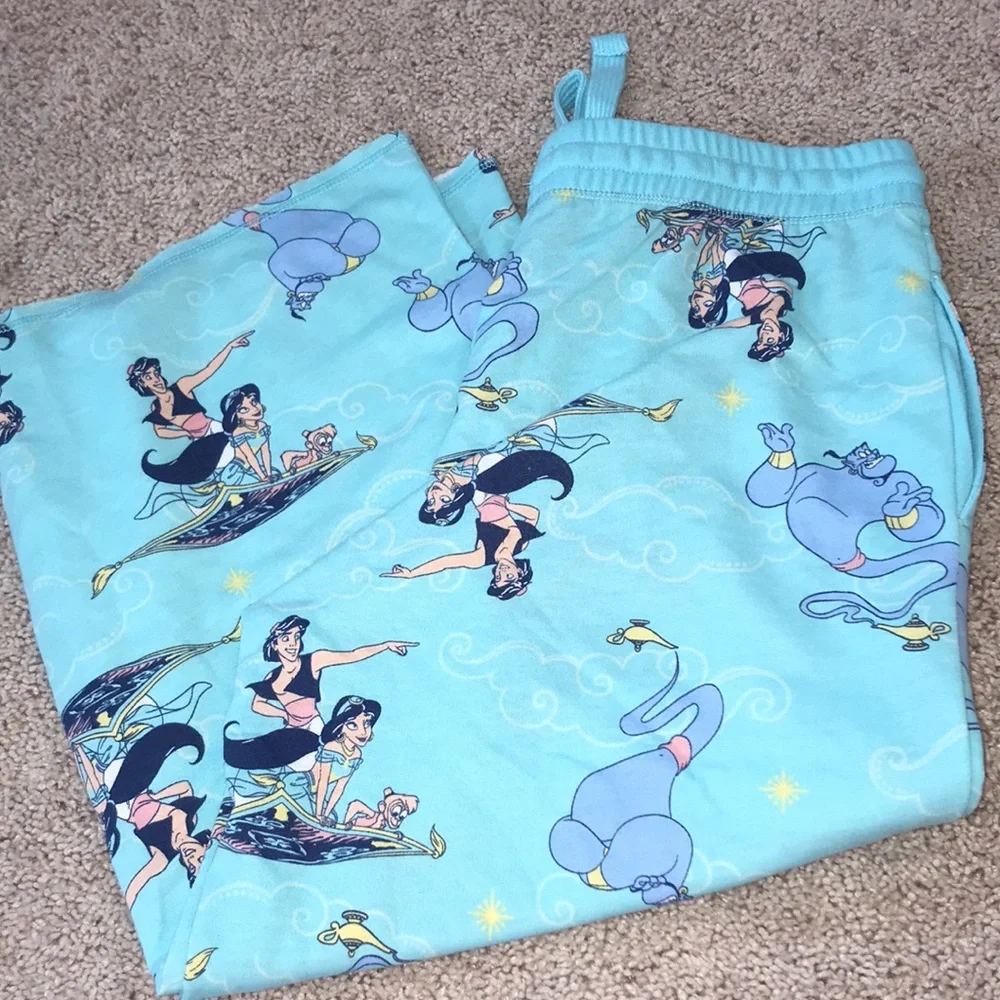 Disney Aladdin Capri lounge pajama bottoms - Picture 5 of 8